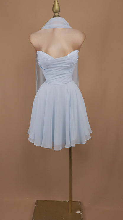 Vestido corto linea A de chiffon