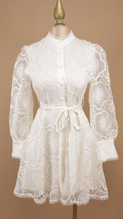 Vestido midi manga farol con encaje