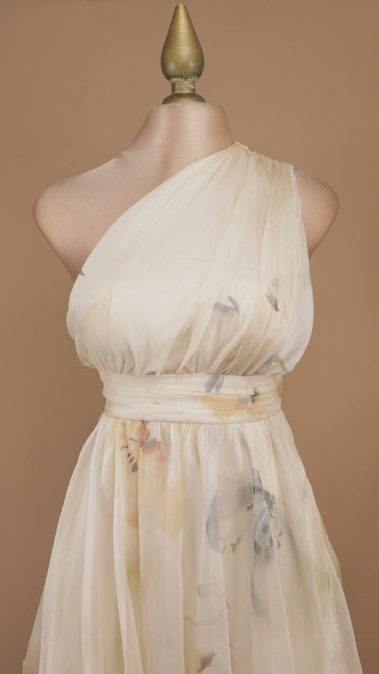 Vestido Elysia de gasa con escote asimétrico de un solo hombro