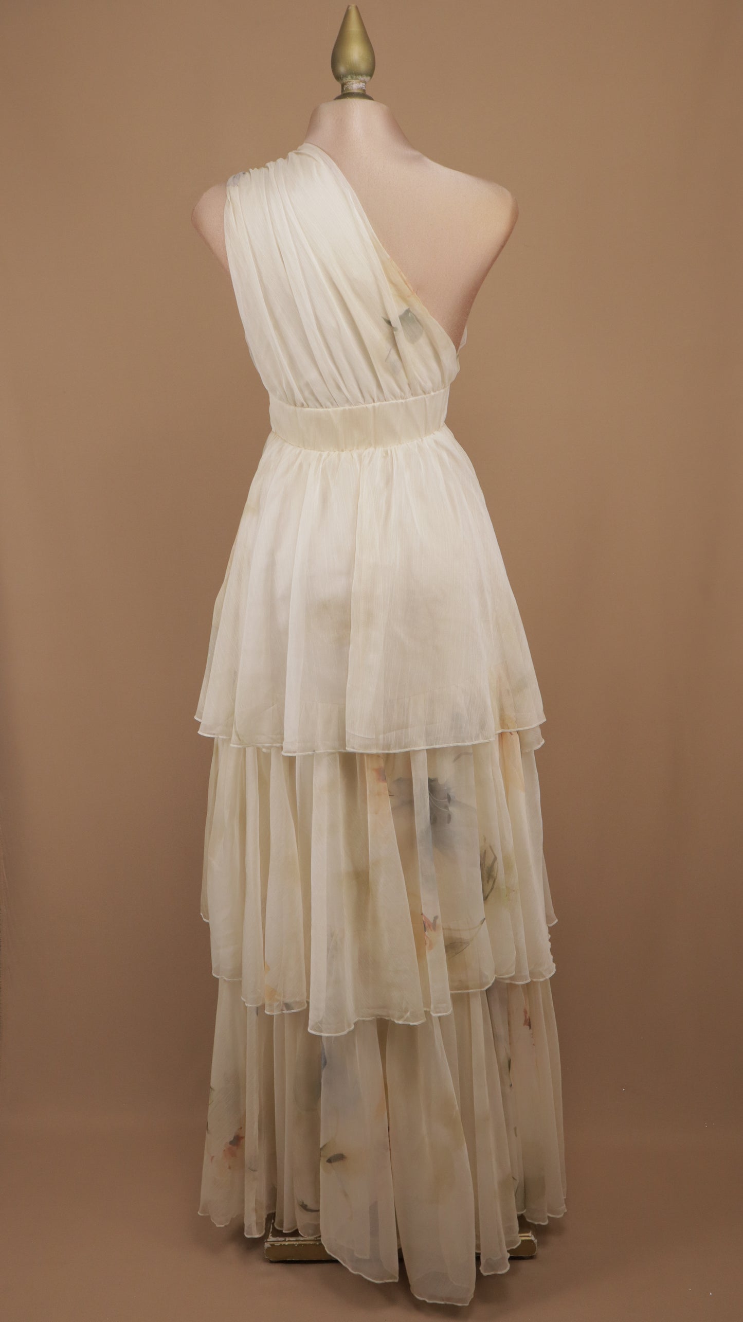Vestido Elysia de gasa con escote asimétrico de un solo hombro
