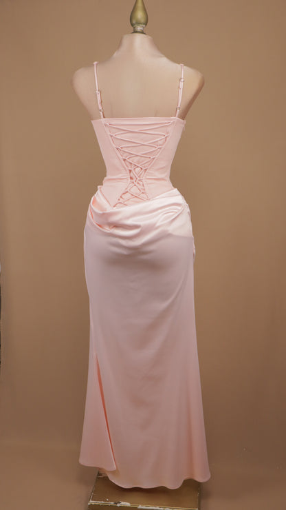Vestido largo con corset y pliegues en cintura