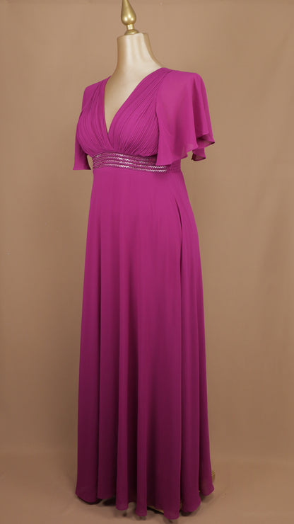 Vestido plus size con aplicación en cintura