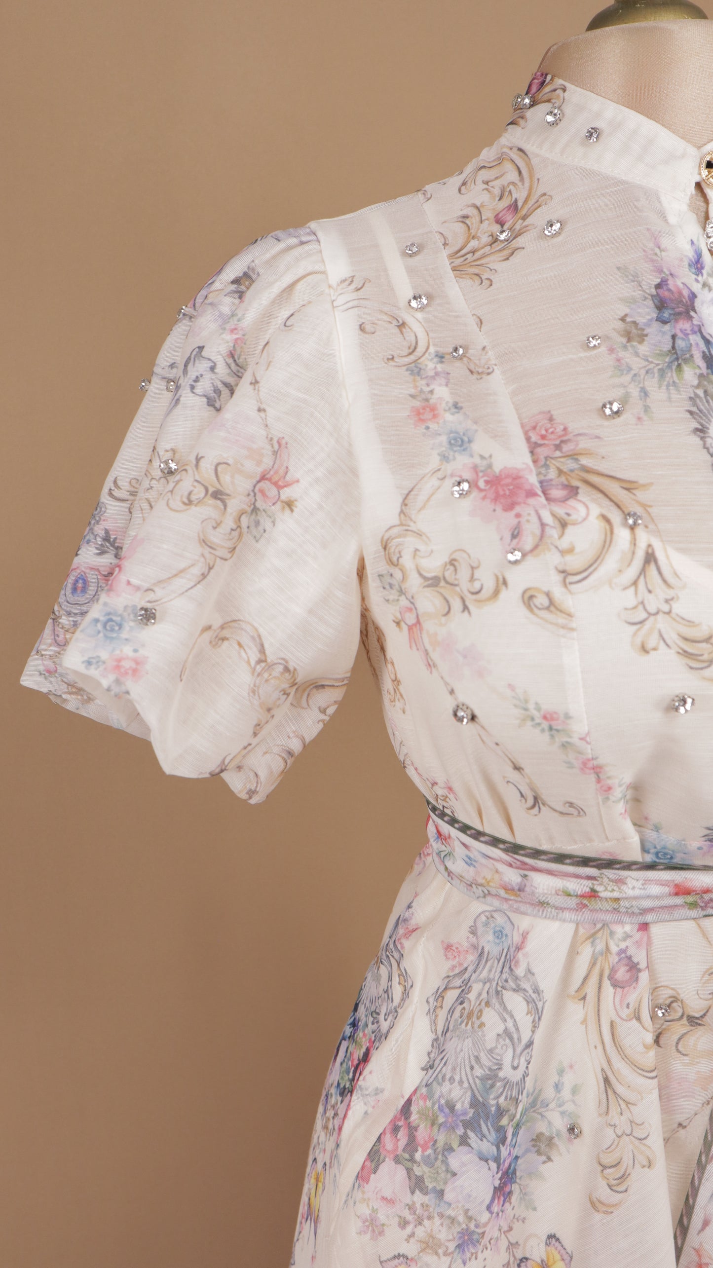 Vestido midi estampado de manga