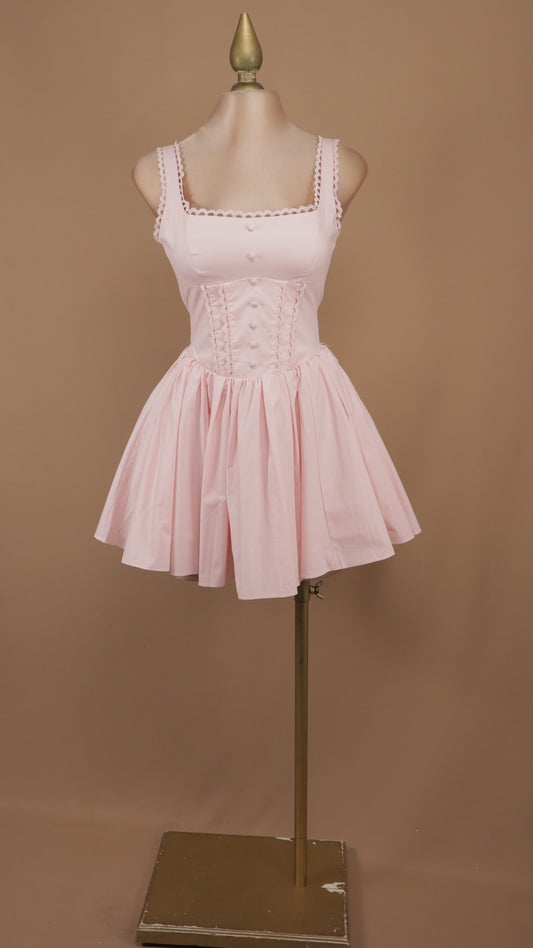 Vestido tipo corsé de estética coquette con detalles de encaje