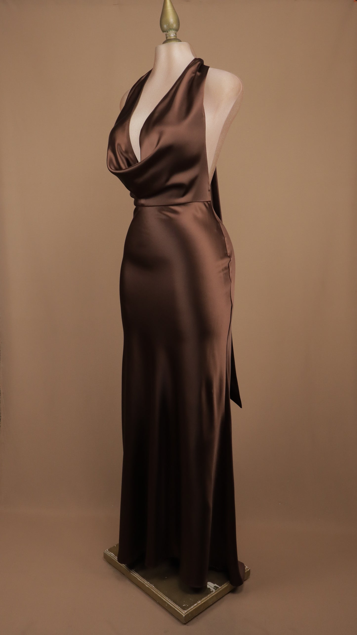 Vestido largo cuello halter