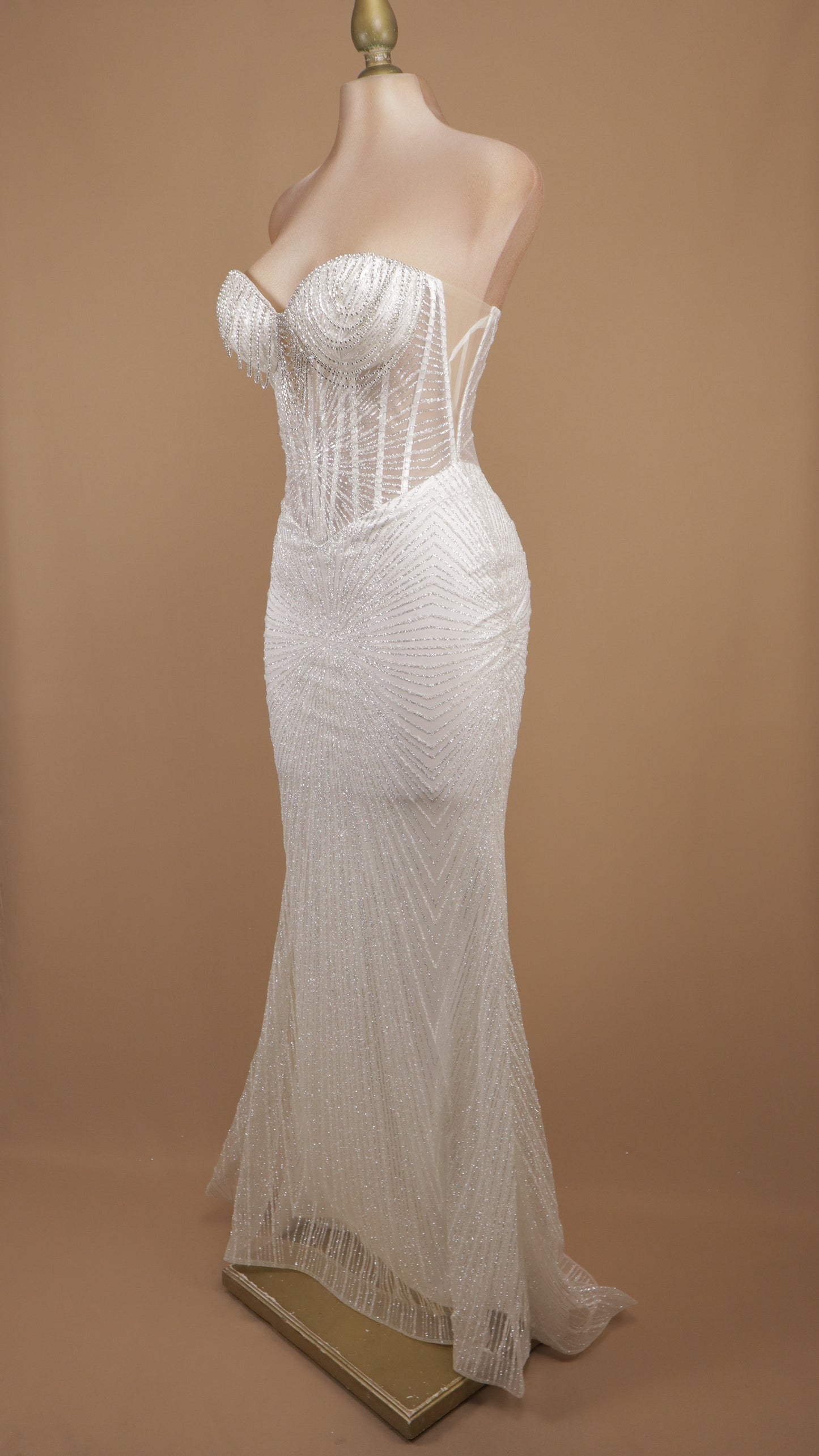Vestido largo estraple de gala