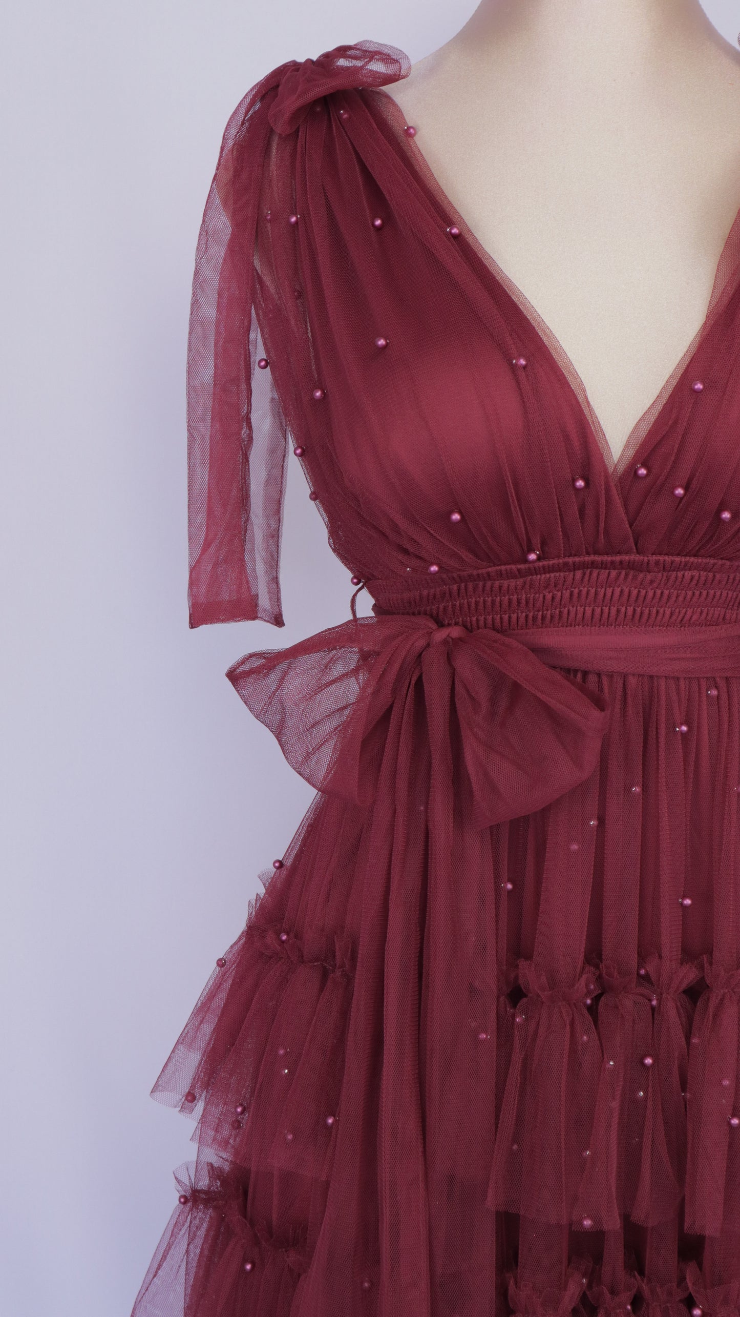 Vestido largo de tul con perlas