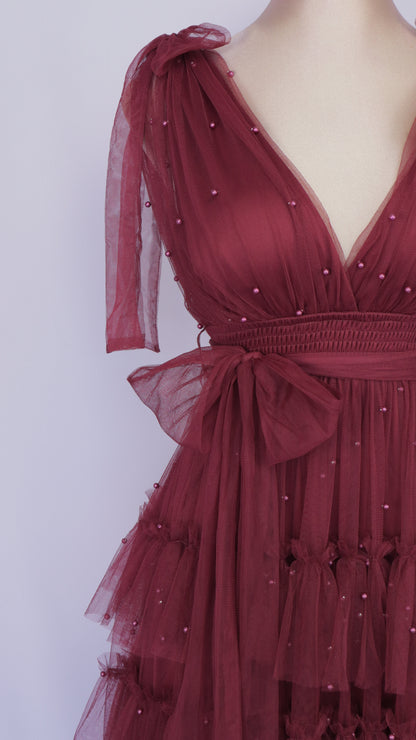 Vestido largo de tul con perlas