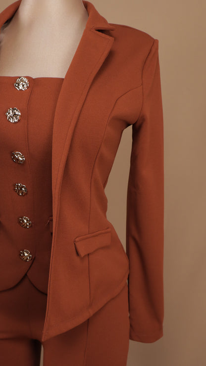 Conjunto de sastre formal de tres piezas