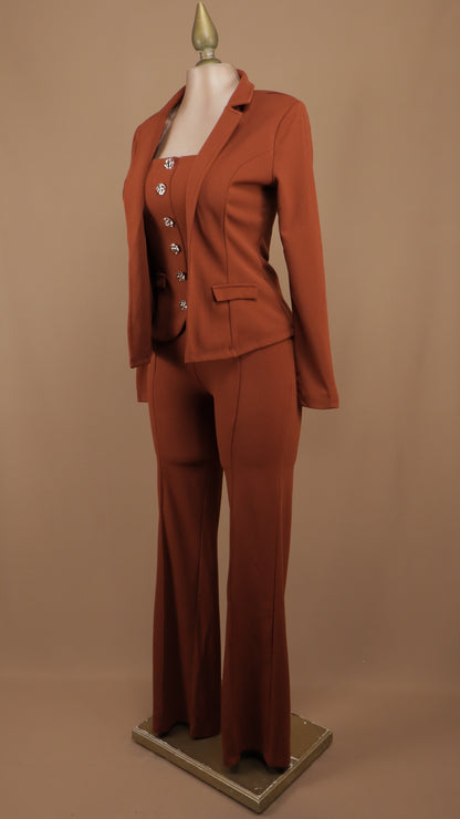 Conjunto de sastre formal de tres piezas