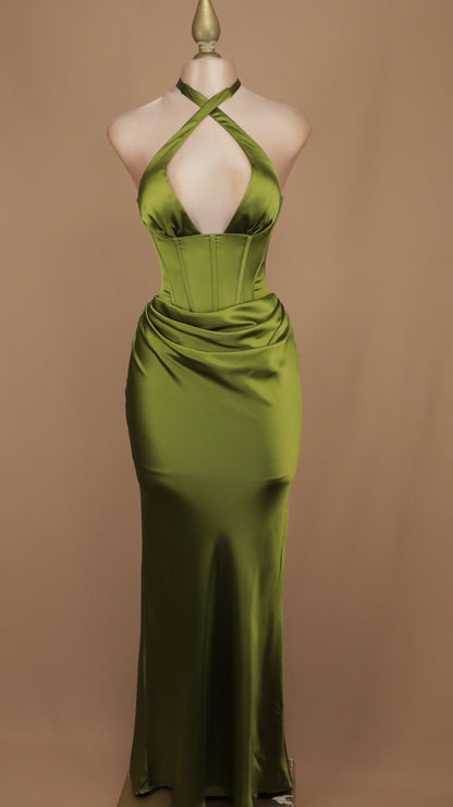 Vestido de gala satinado con top corsetero y cuello halter cruzado