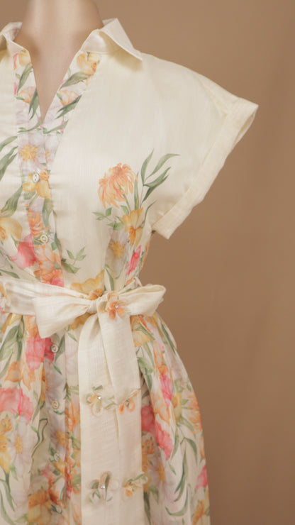 Vestido camisero midi de organza con estampado floral y cinturón de lazo