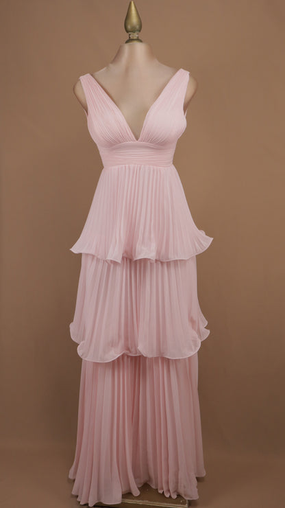 Vestido largo de olanes y plisado