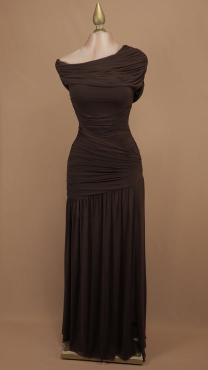 Vestido largo asimétrico de maya