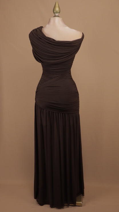 Vestido largo asimétrico de maya