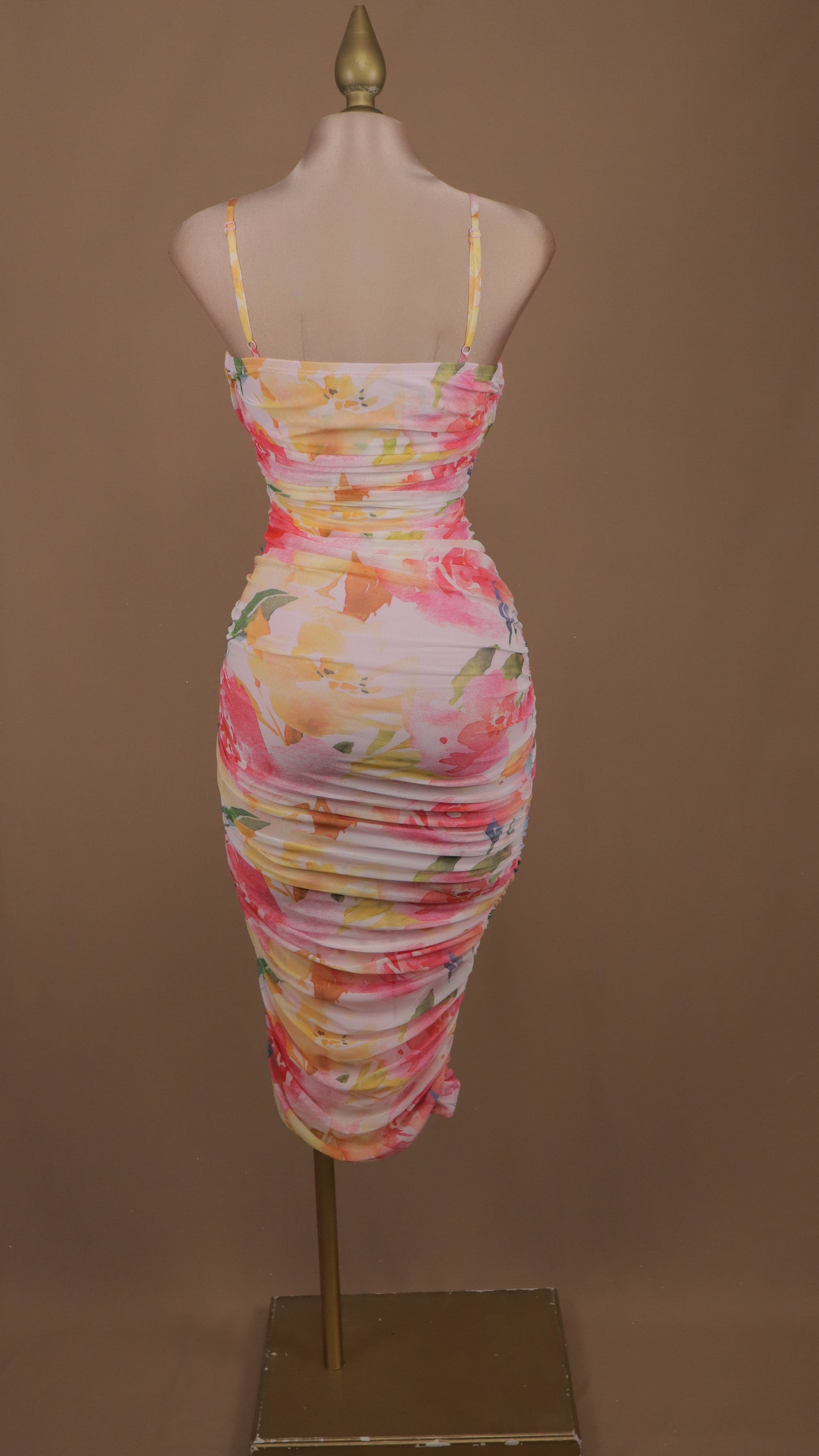 Vestido corto primavera con escote cruzado