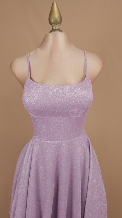 Vestido corto con falda circular
