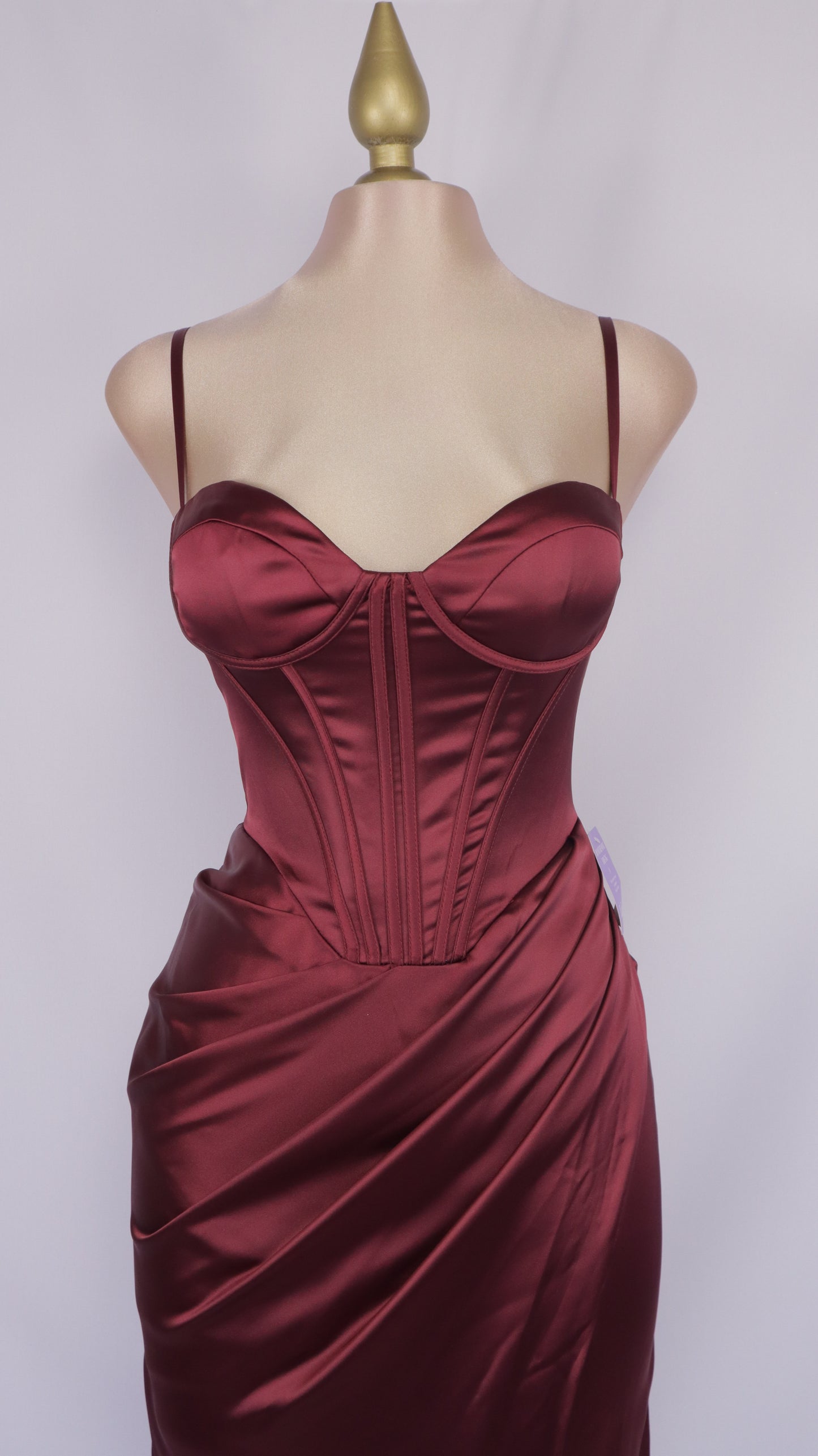 VESTIDO DE TIRANTES CON CORSET