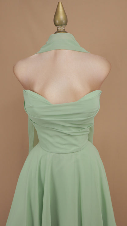 Vestido corto linea A de chiffon