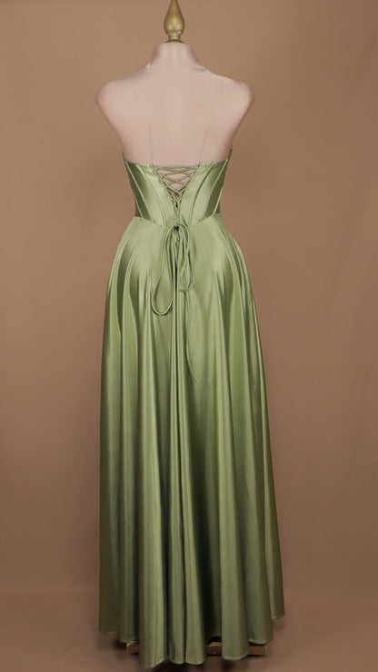 Vestido largo estraple con corset