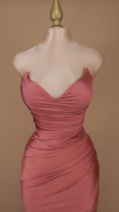 Vestido largo corte sirena con corset