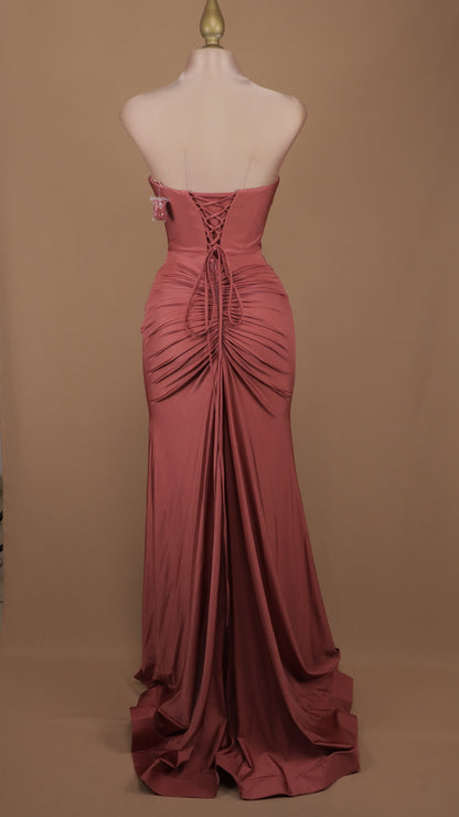 Vestido largo corte sirena con corset