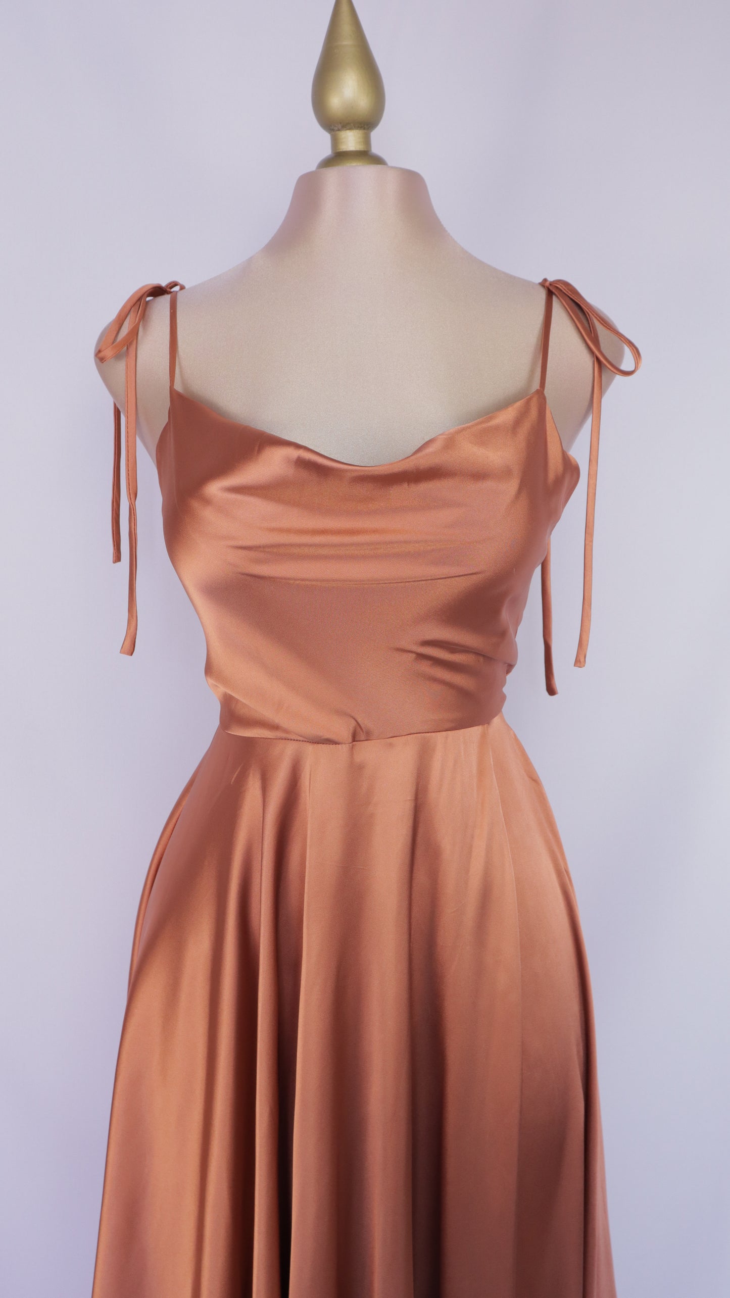 Vestido linea A de tirantes