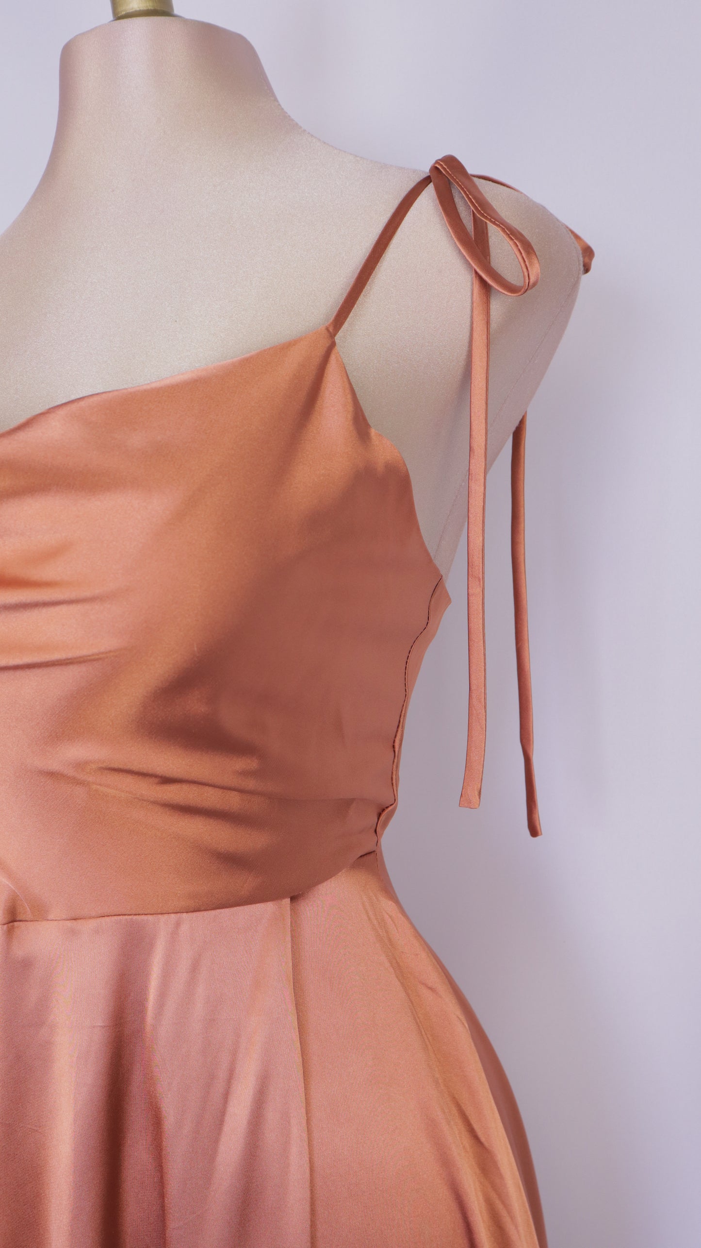 Vestido linea A de tirantes