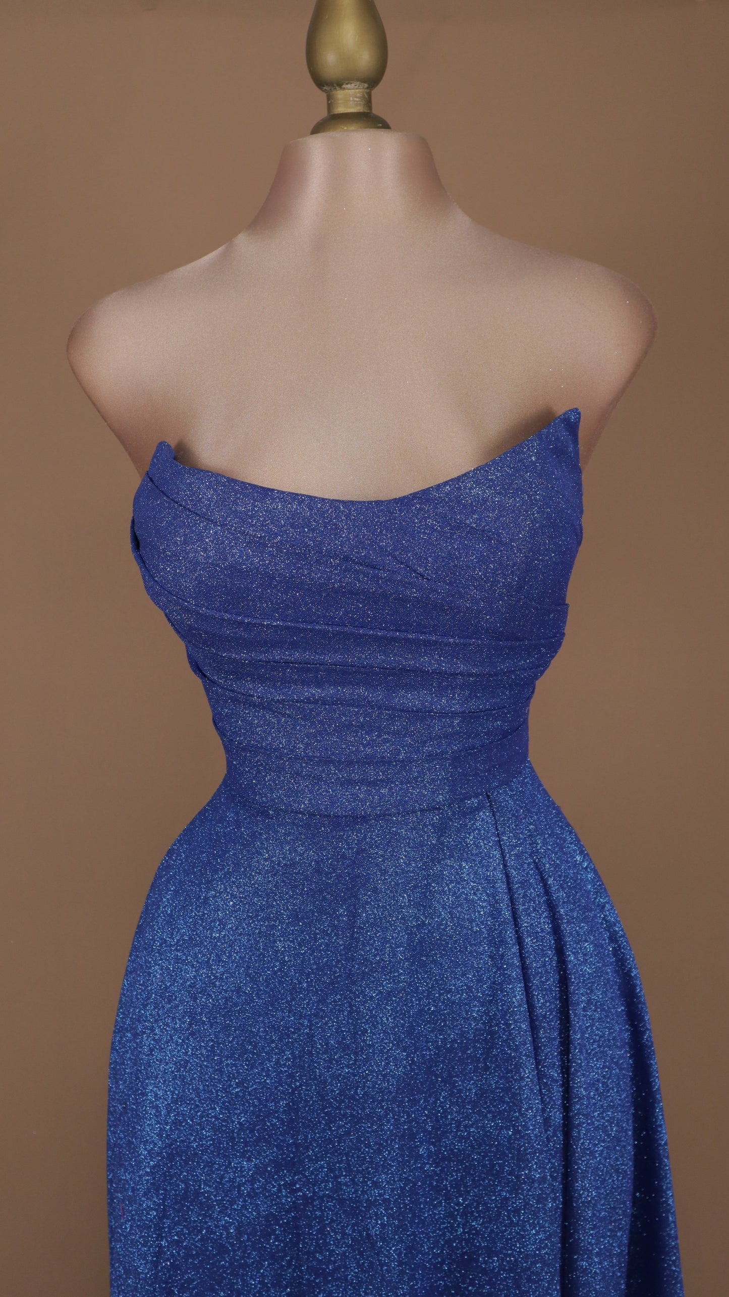 Vestido largo estraple destellos