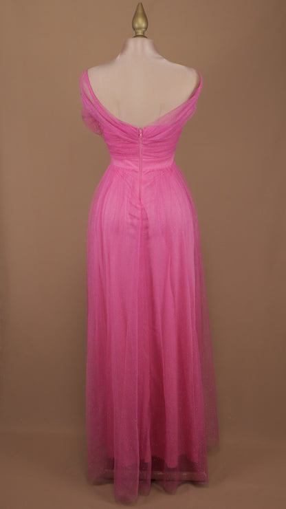 Vestido largo con destello y flor
