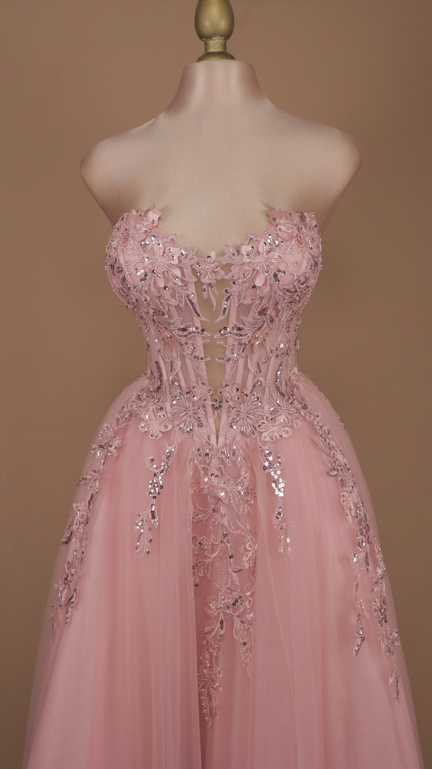 Vestido largo corte princesa