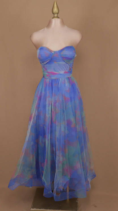 Vestido maxi estraple con estampado