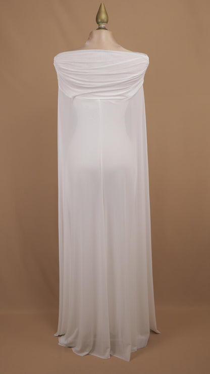 Vestido largo olivo con escote Off-Shoulder y capa de mesh