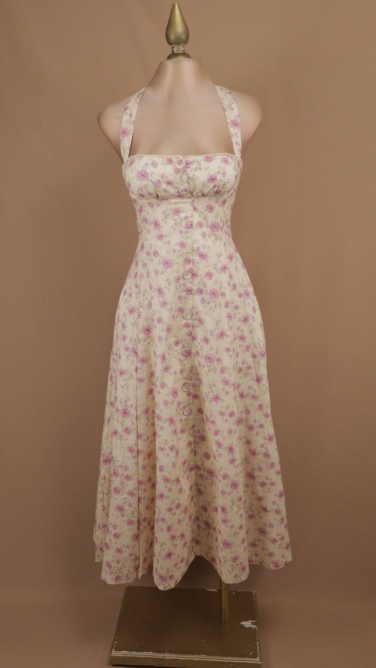 Vestido midi floral estilo halter con botonadura frontal