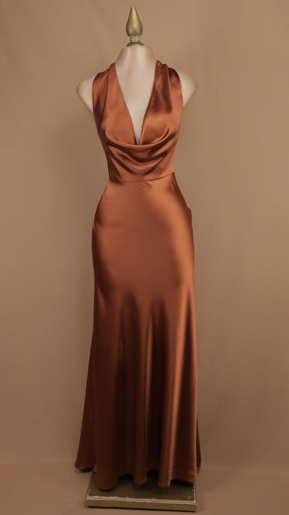 Vestido largo cuello halter