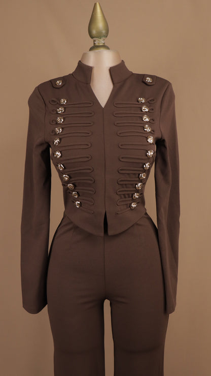 Palazzo tipo dos piezas con chaqueta o torera estilo militar