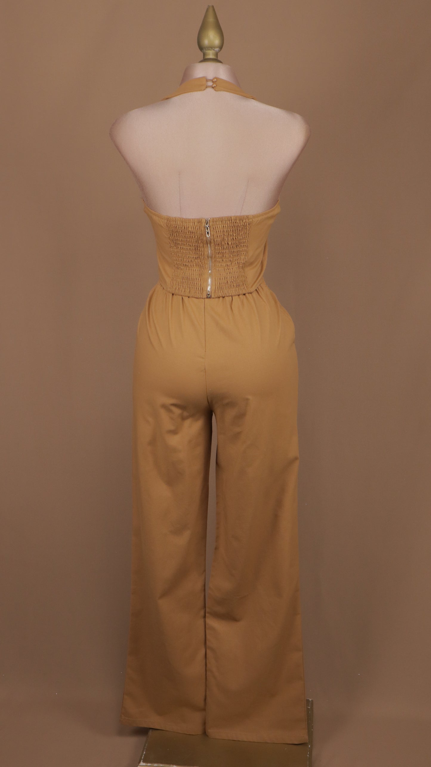 Conjunto de pantalón y saco halter