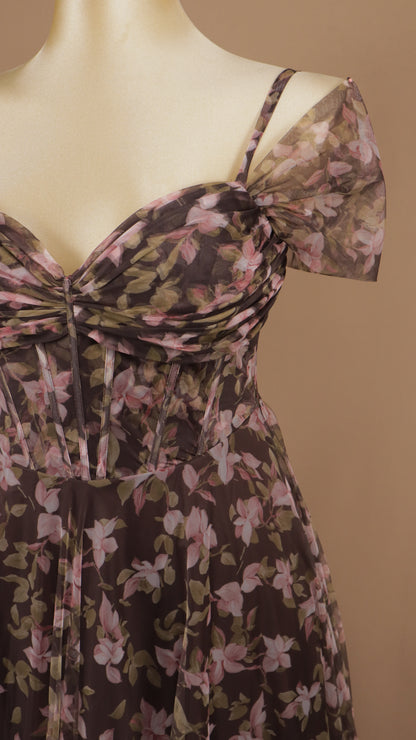 Vestido largo plus de gasa estilo corset estampado con hombros caídos