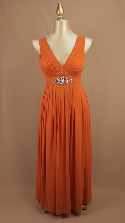 Vestido largo plus size corte imperio