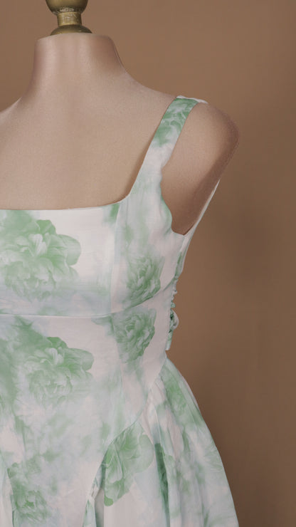 Vestido midi escote cuadrado y en la espalda