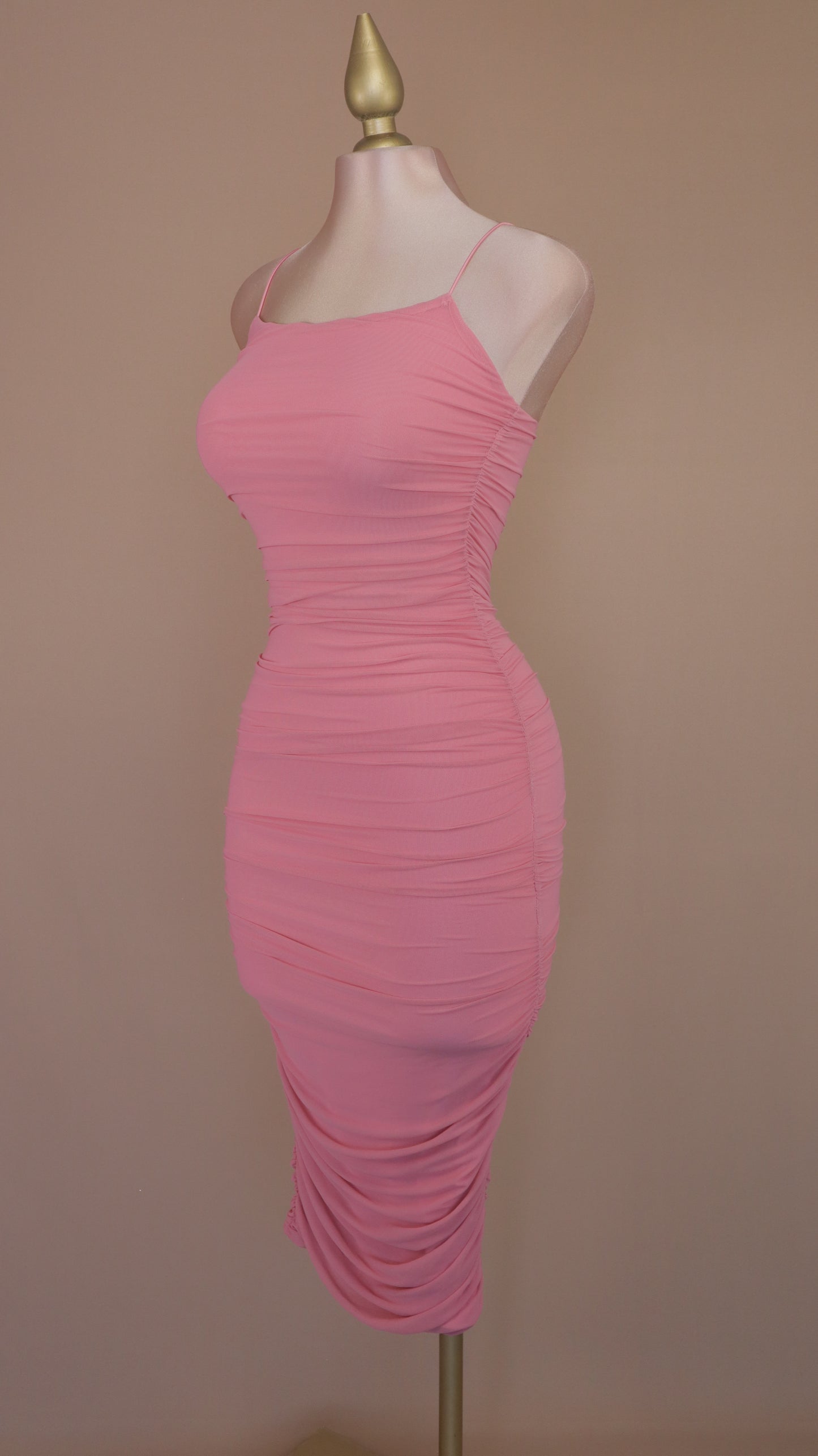 VESTIDO MAXI PLIZADO SENSUAL