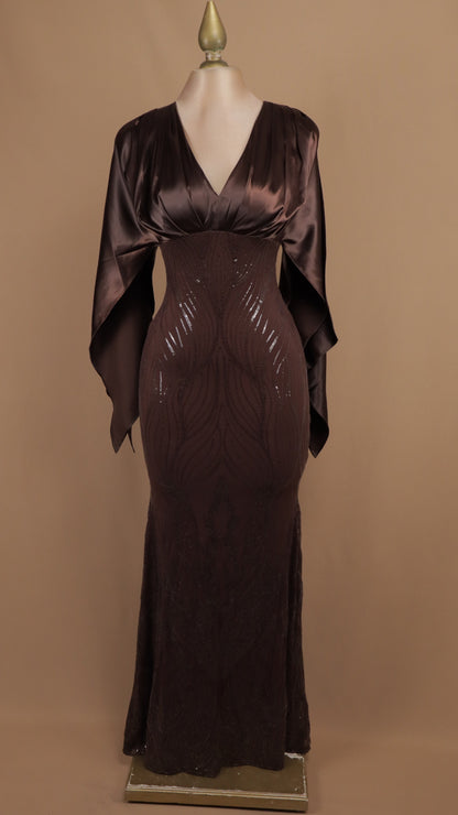Vestido de gala con top satinado y falda de lentejuela