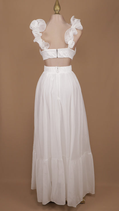 Vestido largo con escote en la espalda y escarola