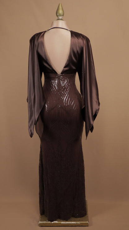 Vestido de gala con top satinado y falda de lentejuela
