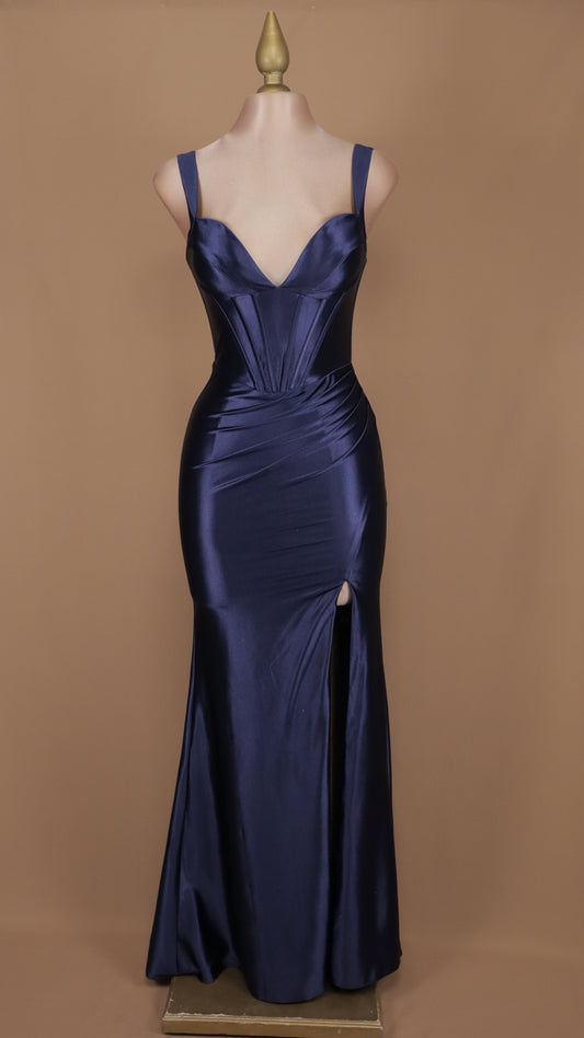 Vestido largo corte sirena escote de tirante
