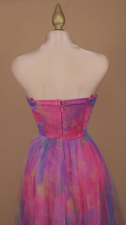 Vestido maxi estraple con estampado