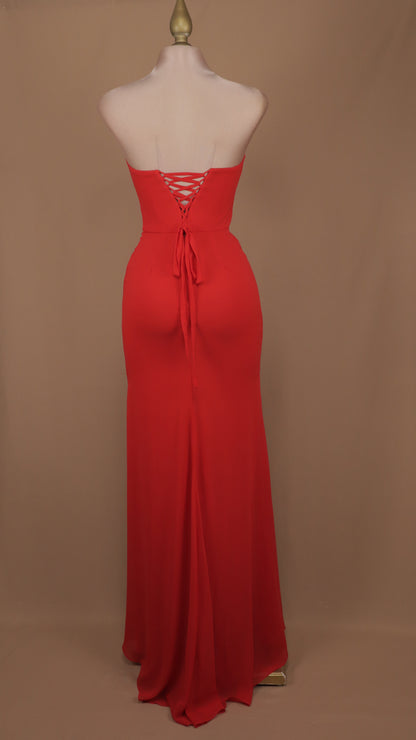 Vestido largo corte sirena estraple con corset