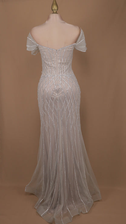 Vestido largo de gala escote al hombro