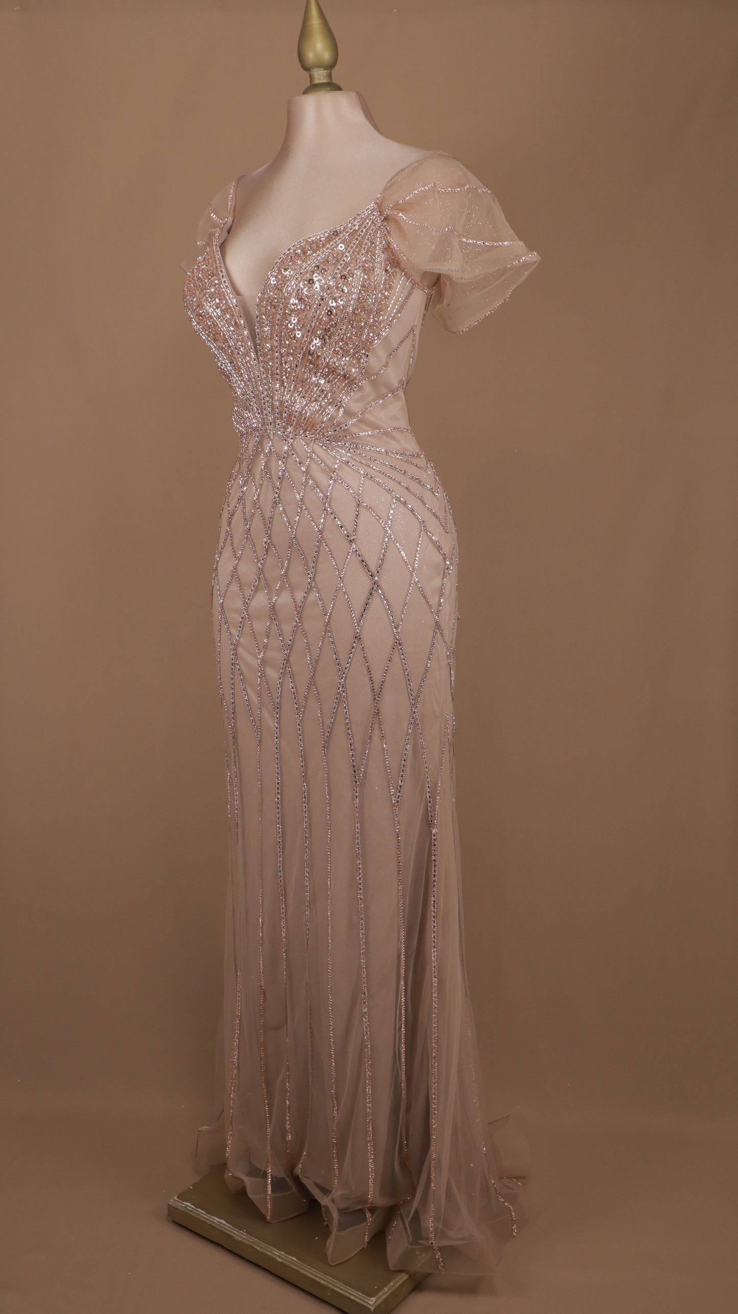 Vestido largo de gala escote al hombro