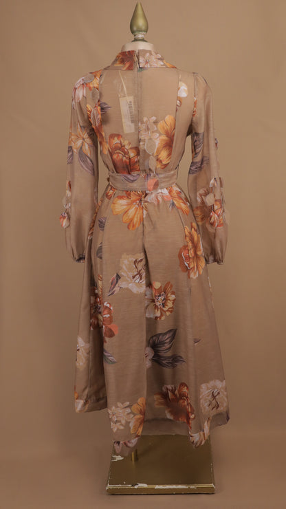 Vestido midi camisero con estampado floral romántico